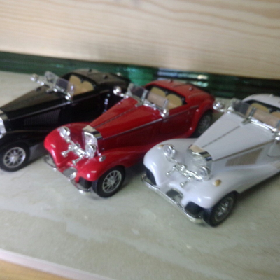 Mô hình xe Ô TÔ MERCEDES 500k xe Cổ tỷ lệ 1:32