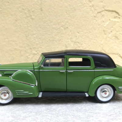 Mô hình xe cổ Cadillac Fleetwood 1938 tỷ lệ 1:32
