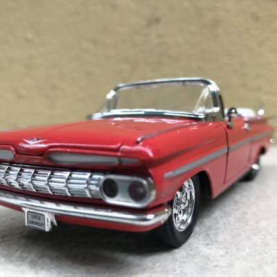 Mô hình xe cổ Chevrolet 1959 tỷ lệ 1:32