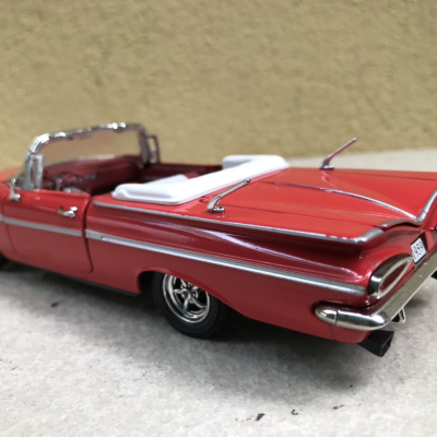 Mô hình xe cổ Chevrolet 1959 tỷ lệ 1:32