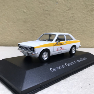 Mô hình xe cổ Chevrolet Chevette tỷ lệ 1:43
