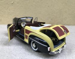 ​Mô hình xe cổ Chevy Bel Air 1955 tỷ lệ 1:32