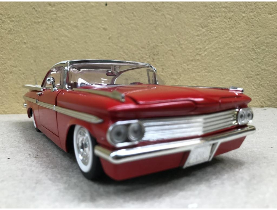 Mô hình xe cổ Chevy IMPALA 1959 tỷ lệ 1:24 Mô hình xe cổ Chevy IMPALA 1959 tỷ lệ 1:24