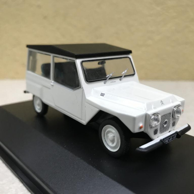 Mô hình xe cổ Citroen DALAT 1971 Việt Nam tỷ lệ 1:43