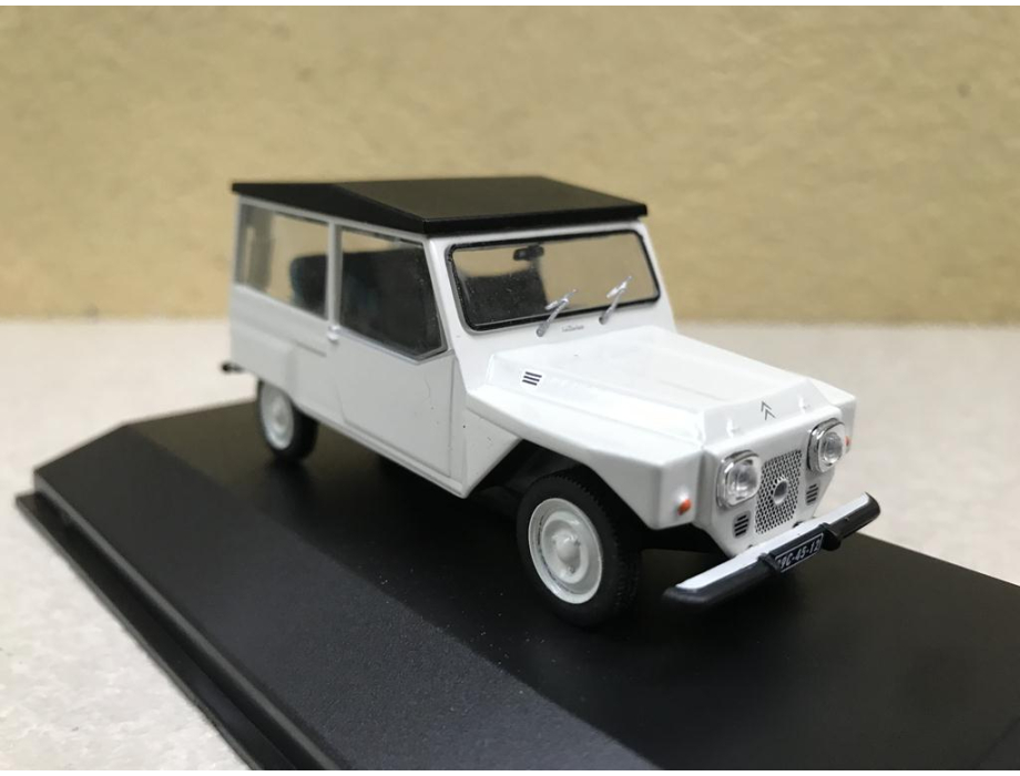 Mô hình xe cổ Citroen DALAT 1971 Việt Nam tỷ lệ 1:43