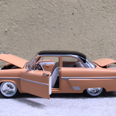 Mô hình xe cổ Ford Customline Tudor 1954 tỷ lệ 1:32
