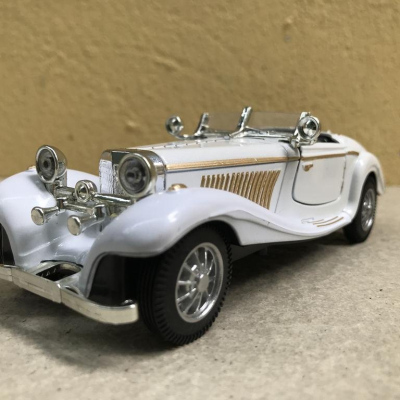 Mô hình xe cổ Mercedes-Benz K500  tỷ lệ 1:32