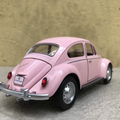 Mô hình xe cổ Volkswagen Beetle 1967 tỷ lệ 1:28