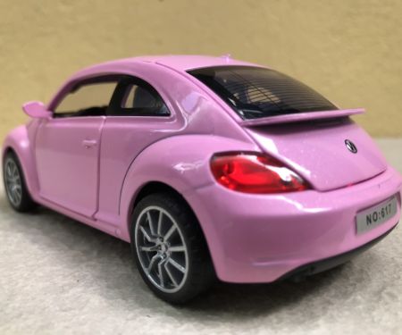 ​Mô hình xe cổ  Volkswagen Beetle  tỷ lệ 1:32