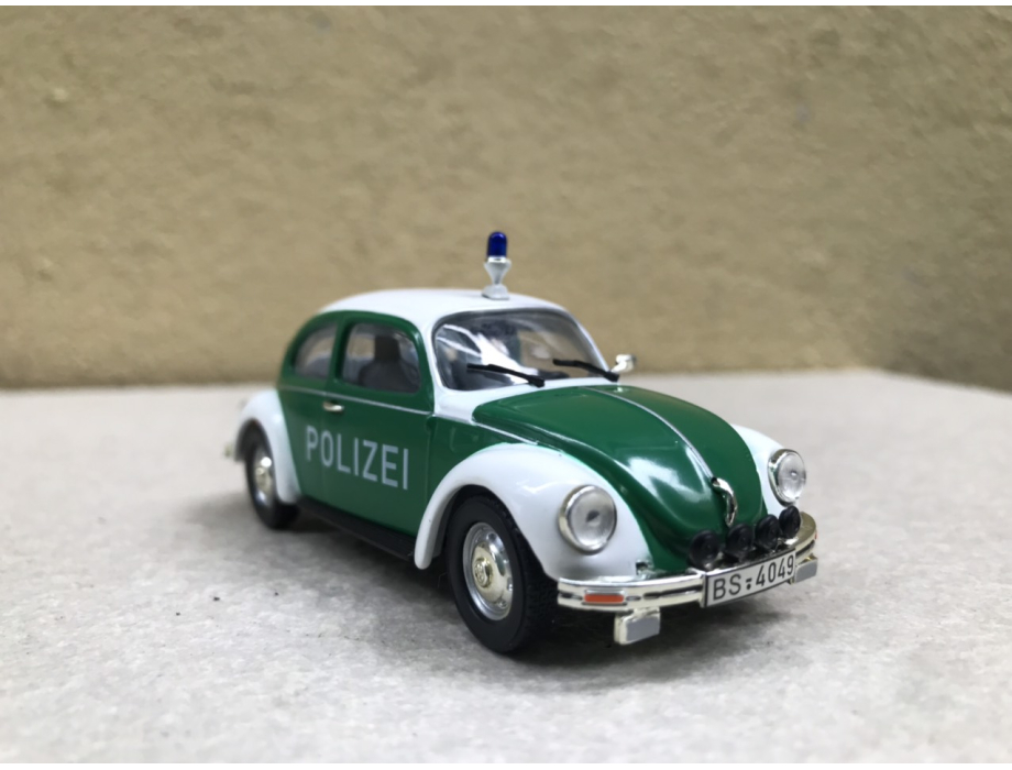 Mô hình xe cổ Volwasgen Beetle tỷ lệ 1:43 Mô hình xe cổ Volwasgen Beetle tỷ lệ 1:43