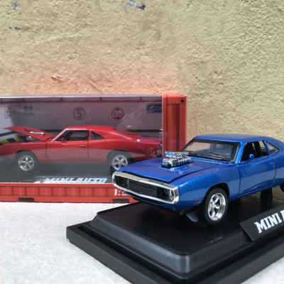 Mô hình xe Dodge Charger 'Fast & Furious’  tỷ lệ 1:32