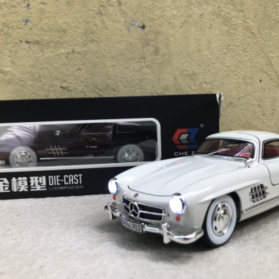 Mô hình xe Mercedes-Benz 300SL tỷ lệ 1:24