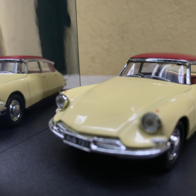 Mô hình xe Ô tô cổ Citroen ID19 Slough tỷ lệ 1:43