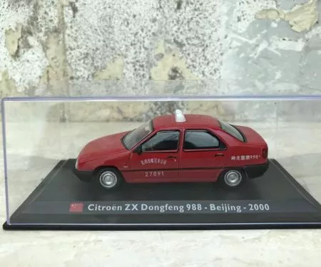 ​Mô hình xe Ô tô cổ Citroen ZX - tỷ lệ 1:43