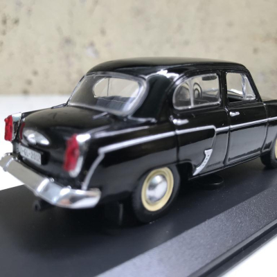Mo hình xe ô tô LIÊN XÔ cổ MOSKVIT 407 tỷ lệ 1:43