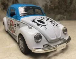 ​Mô hình xe Ô TÔ Volkswagen Beetle tỷ lệ 1:28