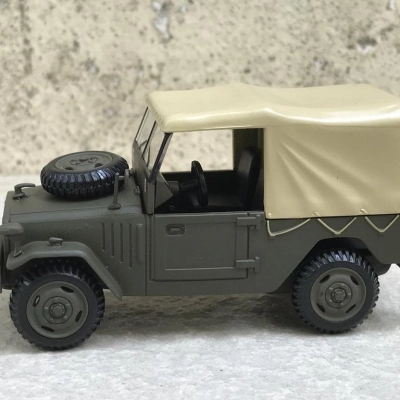 Mô hình xe quân sự Alfa Romeo AR.51 MATTA 1954 tỷ lệ 1:43