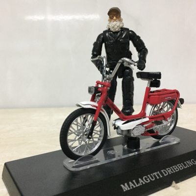 Đồ chơi mô hình xe Moto MALAGUTI DRIBBLING - 1:18