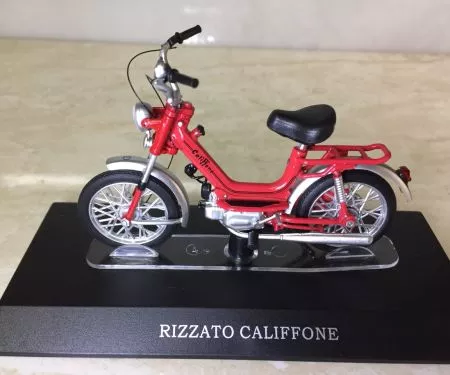 Đồ chơi mô hình xe Moto RIZZATO CALIFFONE  - 1:18