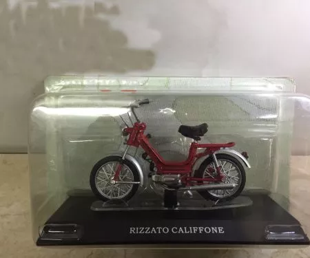 Đồ chơi mô hình xe Moto RIZZATO CALIFFONE  - 1:18