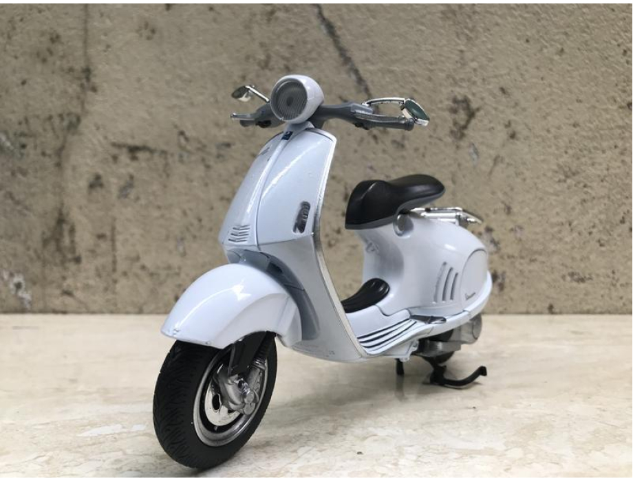 Mô hình xe Vespa 946 tỷ lệ 1:12 Mô hình xe Vespa 946 tỷ lệ 1:12