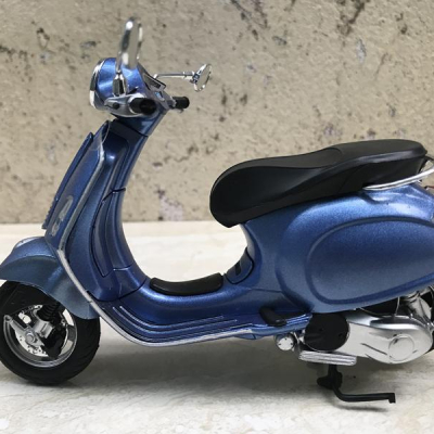 Mô hình xe Vespa Prira tỷ lệ 1:12